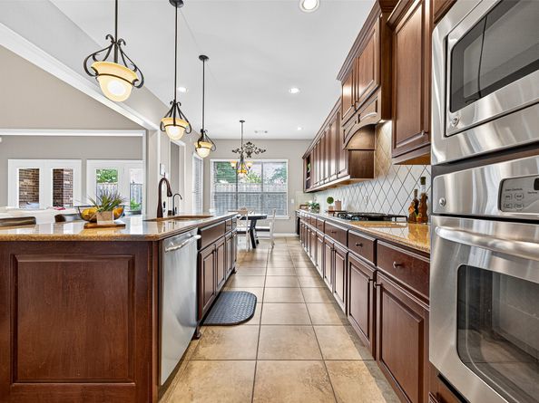 17514 Raven Canyon Lane, Houston TX 77095