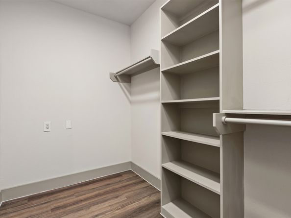4509 Mount Vernon Street 9, Houston TX 77006