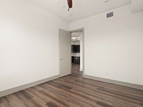 4509 Mount Vernon Street 9, Houston TX 77006