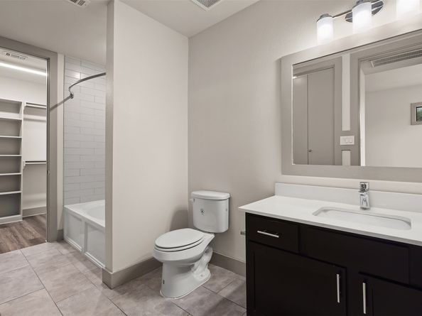 4509 Mount Vernon Street 9, Houston TX 77006