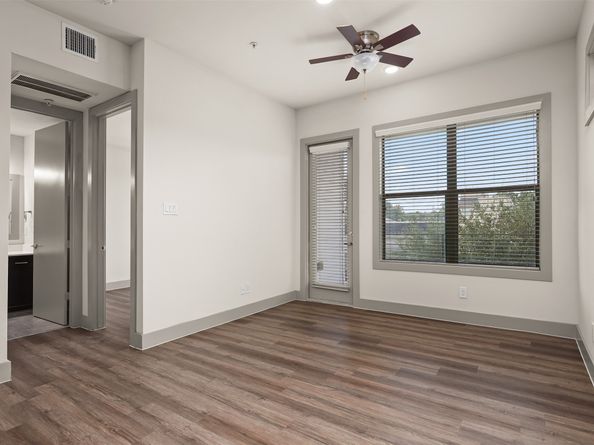 4509 Mount Vernon Street 9, Houston TX 77006