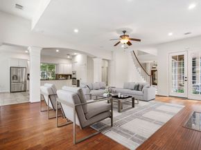 187 E Lansdowne Circle, The Woodlands TX 77382