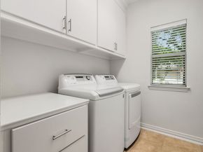 187 E Lansdowne Circle, The Woodlands TX 77382