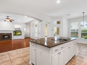 187 E Lansdowne Circle, The Woodlands TX 77382