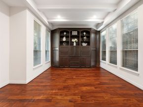 187 E Lansdowne Circle, The Woodlands TX 77382