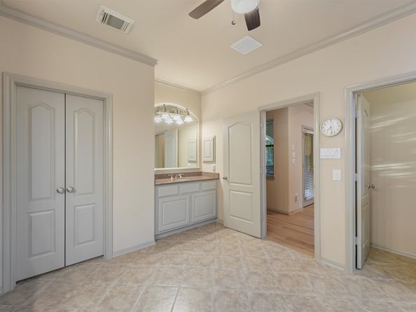 82 Mill Point Place, The Woodlands TX 77380