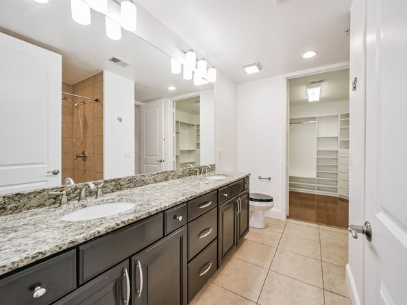 2120 Kipling Street 301, Houston TX 77098