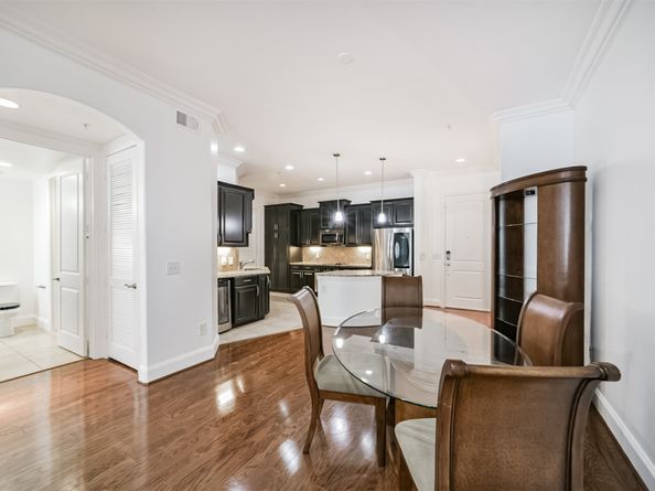2120 Kipling Street 301, Houston TX 77098