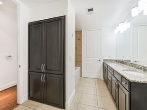 2120 Kipling Street 301, Houston TX 77098