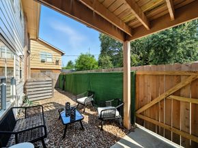 3237 Rosedale Street, Houston TX 77004