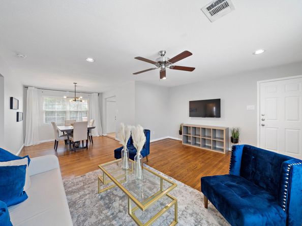 3237 Rosedale Street, Houston TX 77004