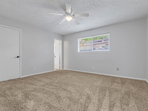 3250 Three Pines Drive, Kingwood TX 77339