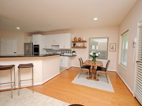 611 Woodcastle Bend, Houston TX 77094