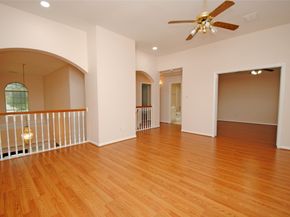 611 Woodcastle Bend, Houston TX 77094