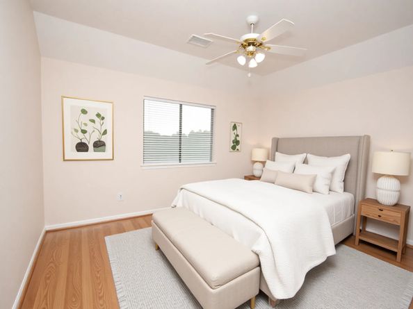 611 Woodcastle Bend, Houston TX 77094