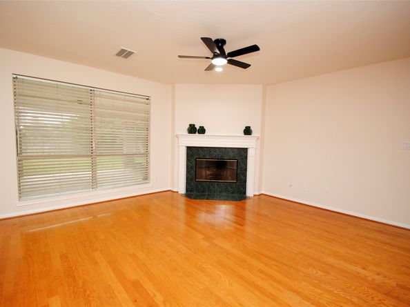611 Woodcastle Bend, Houston TX 77094