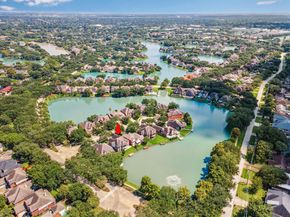 423 Brook Shore Court, Sugar Land TX 77478