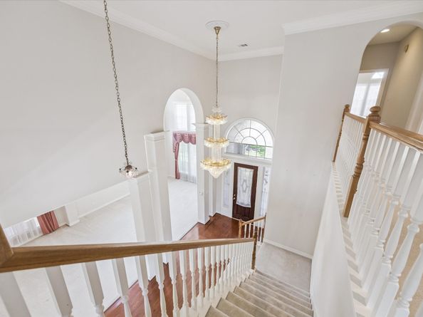423 Brook Shore Court, Sugar Land TX 77478