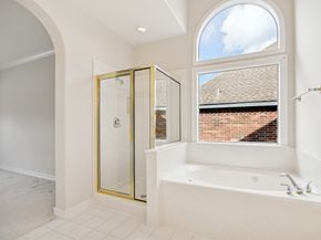 423 Brook Shore Court, Sugar Land TX 77478