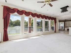 423 Brook Shore Court, Sugar Land TX 77478
