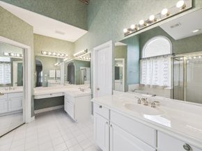 423 Brook Shore Court, Sugar Land TX 77478