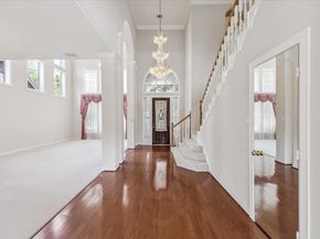 423 Brook Shore Court, Sugar Land TX 77478