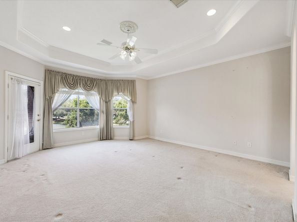 423 Brook Shore Court, Sugar Land TX 77478
