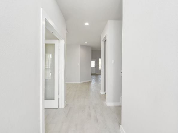 12027 Maple Oak Drive, Houston TX 77066