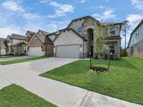 12027 Maple Oak Drive, Houston TX 77066
