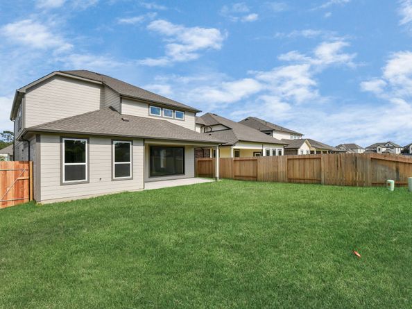 12027 Maple Oak Drive, Houston TX 77066