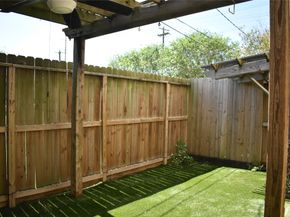 3123 Dallas Street, Houston TX 77003