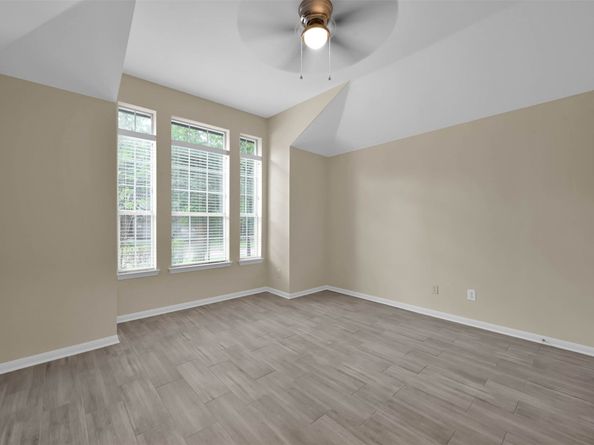 43 WRENS SONG Place, The Woodlands TX 77382
