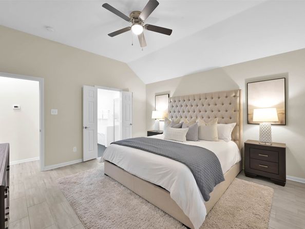 43 WRENS SONG Place, The Woodlands TX 77382