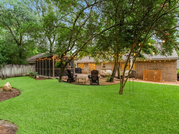 182 Sandpebble Drive, The Woodlands TX 77381