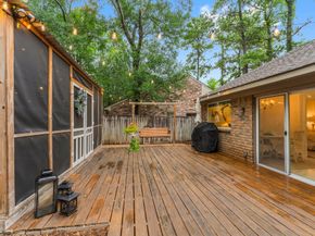 182 Sandpebble Drive, The Woodlands TX 77381