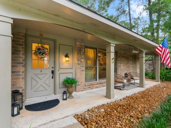 182 Sandpebble Drive