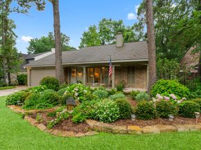 182 Sandpebble Drive, The Woodlands TX 77381