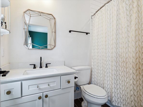 1747 Ojeman Spring Lane, Houston TX 77055