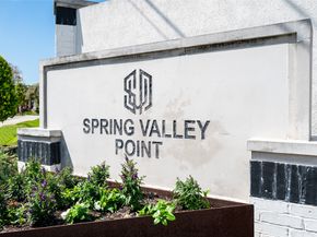 1747 Ojeman Spring Lane, Houston TX 77055