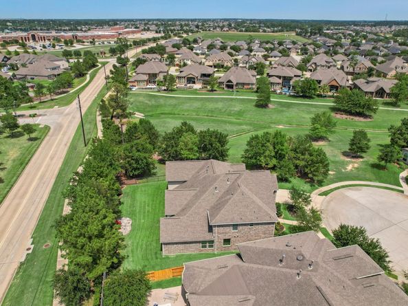 19023 Wild Thornberry Drive, Tomball TX 77377