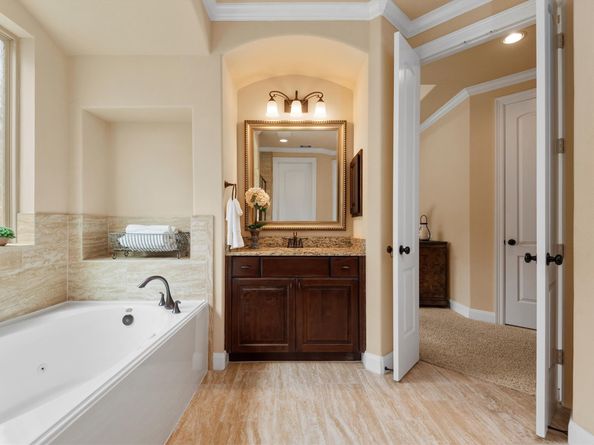 19023 Wild Thornberry Drive, Tomball TX 77377
