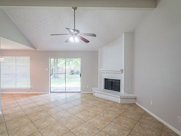 11714 Welshpool Glen Drive, Houston TX 77066