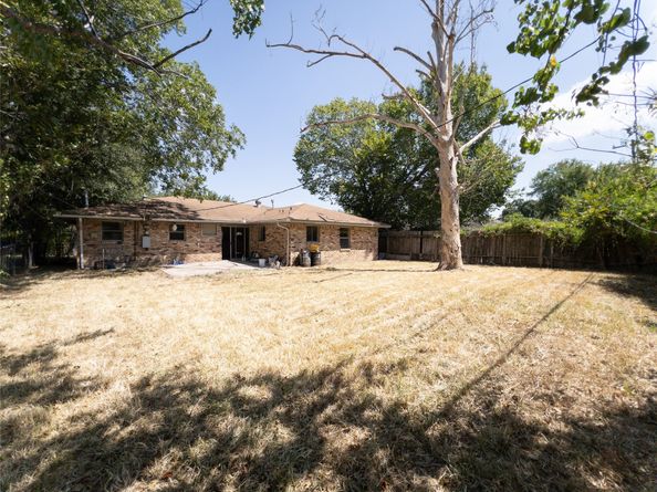 814 Eastlake Street, Houston TX 77034