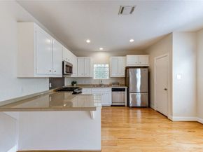 3721 Main Poplar Drive, Houston TX 77025