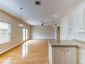 3721 Main Poplar Drive, Houston TX 77025