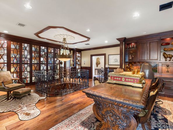 38 East Shore Drive, The Woodlands TX 77380