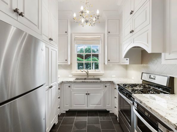 38 East Shore Drive, The Woodlands TX 77380