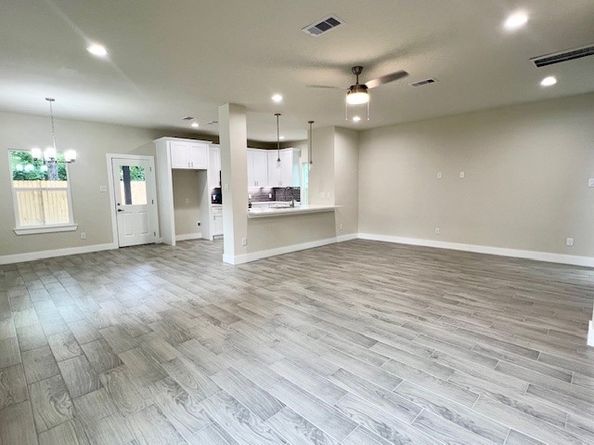 10516 Exeter Street, Houston TX 77093