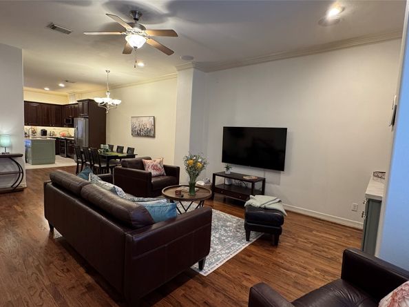 2540 Prospect Street G, Houston TX 77004