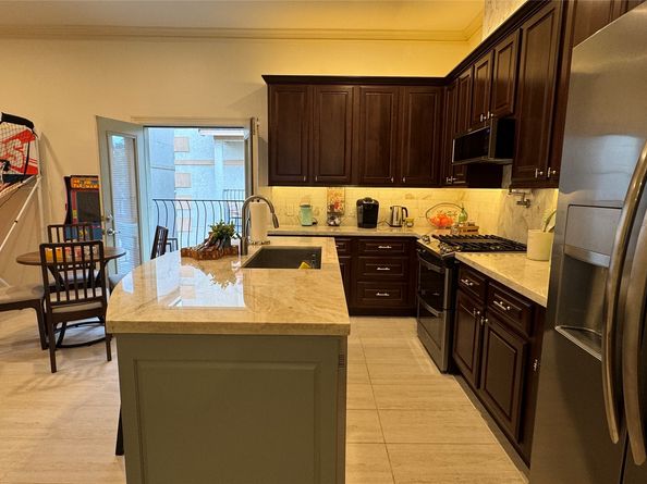 2540 Prospect Street G, Houston TX 77004